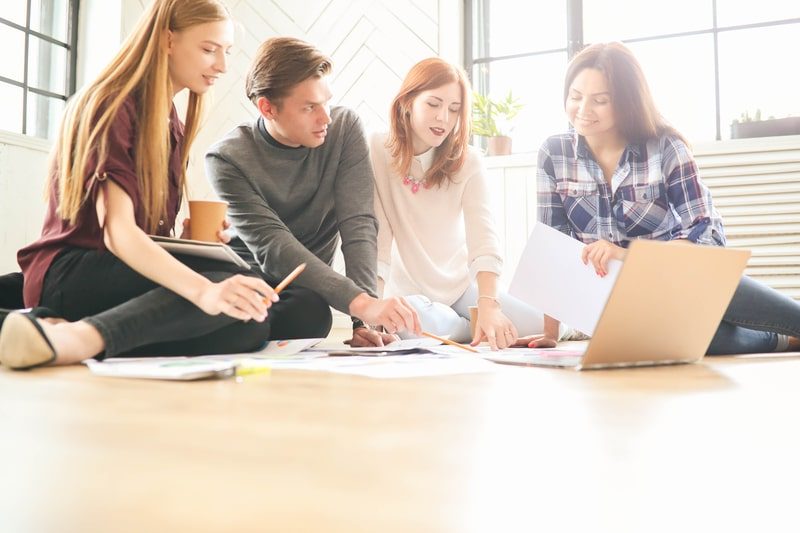 Soft skills: exemplos, benefícios e como desenvolver