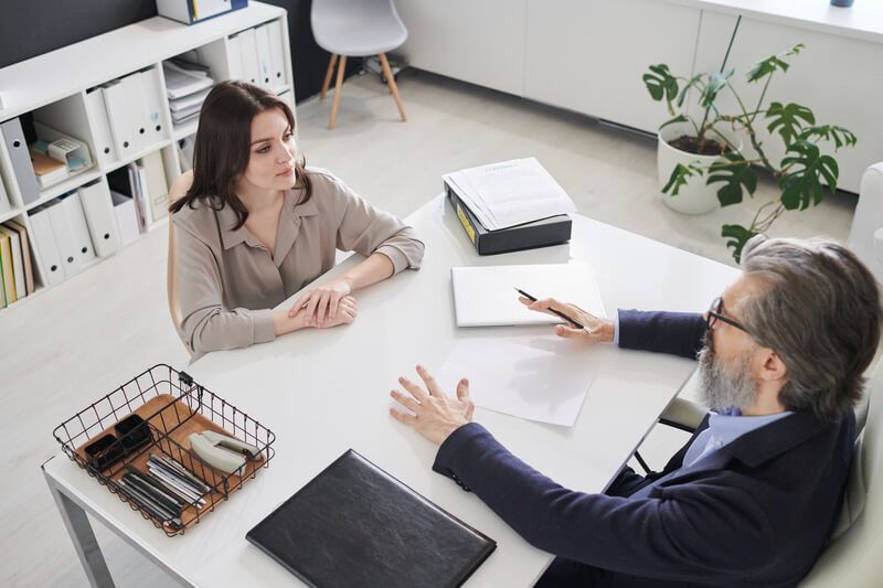 Tipos de entrevista: conheça os tipos e suas principais aplicações